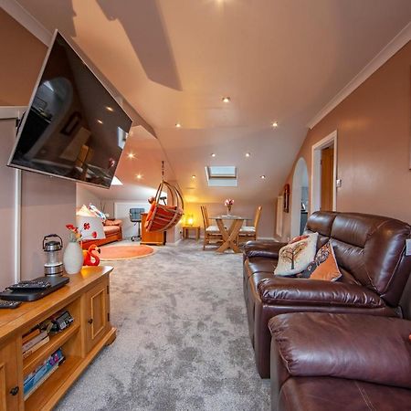 Premium 2Nd Floor 2 Bed Apt Sleeps 4 Adults In Oban Town Exterior foto