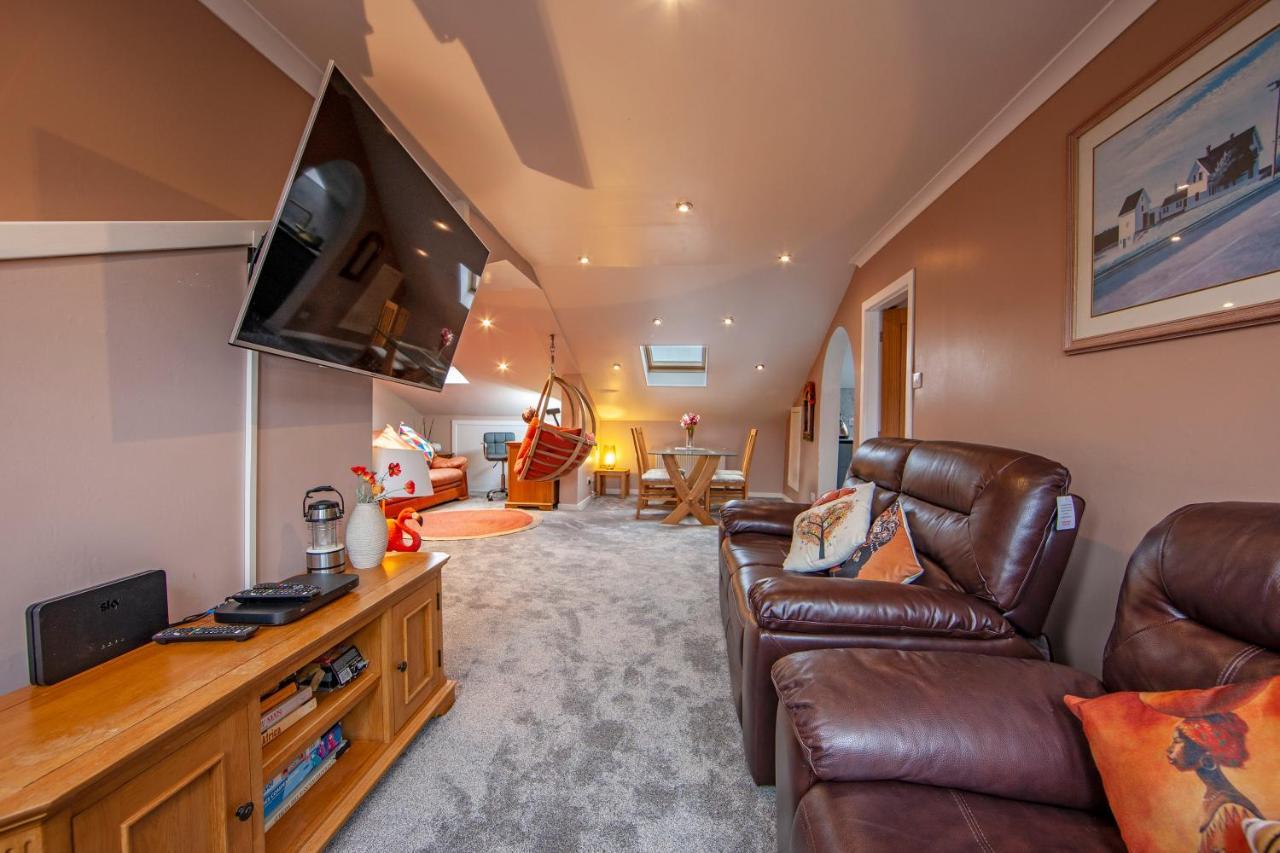 Premium 2Nd Floor 2 Bed Apt Sleeps 4 Adults In Oban Town Exterior foto